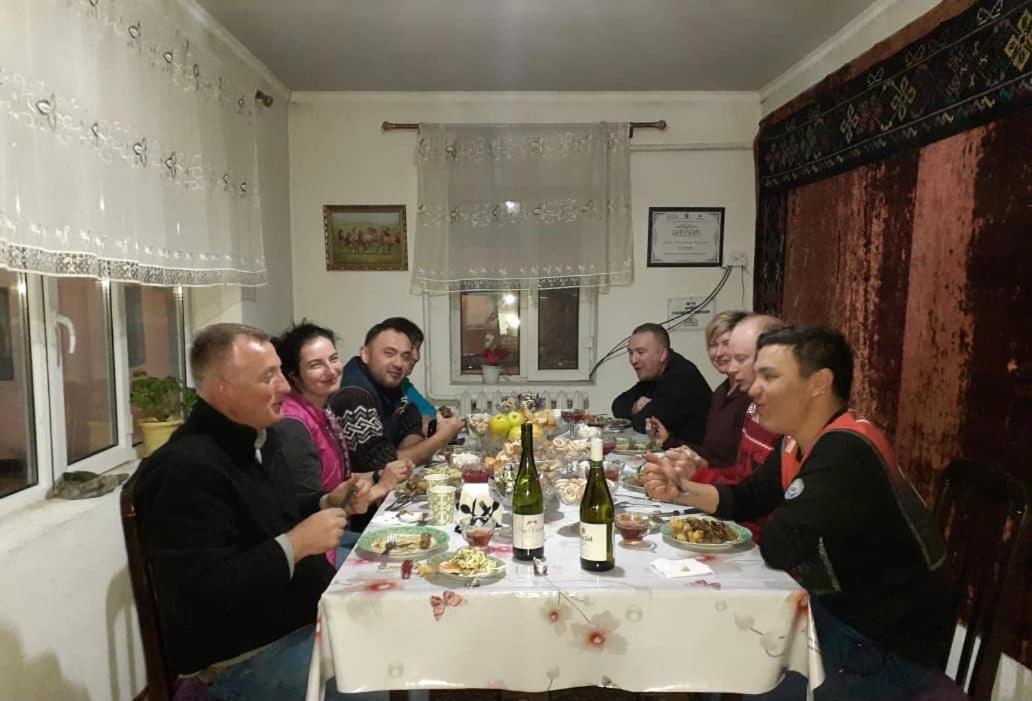 Guest House Kagan Toktogul Dış mekan fotoğraf