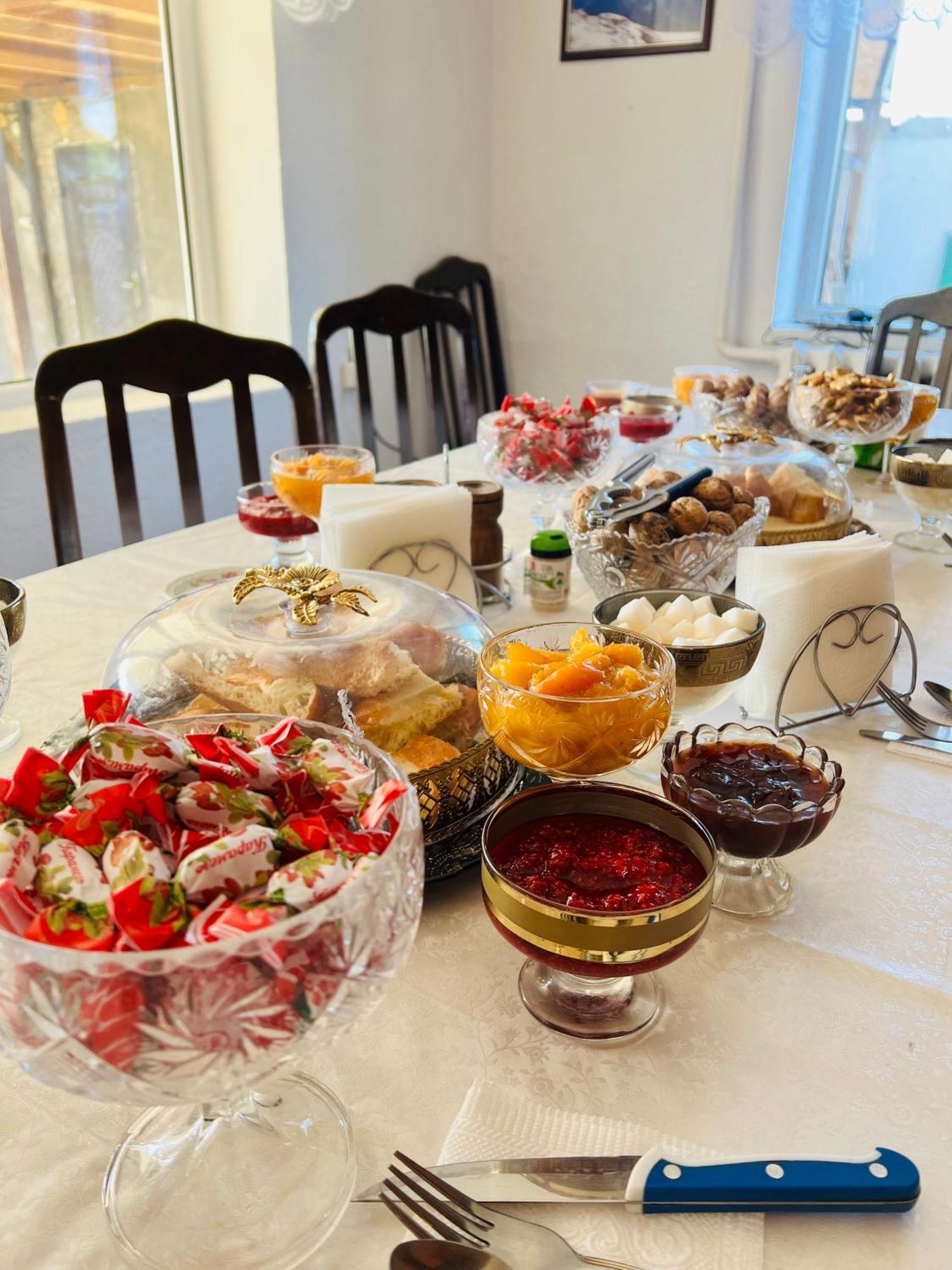 Guest House Kagan Toktogul Dış mekan fotoğraf